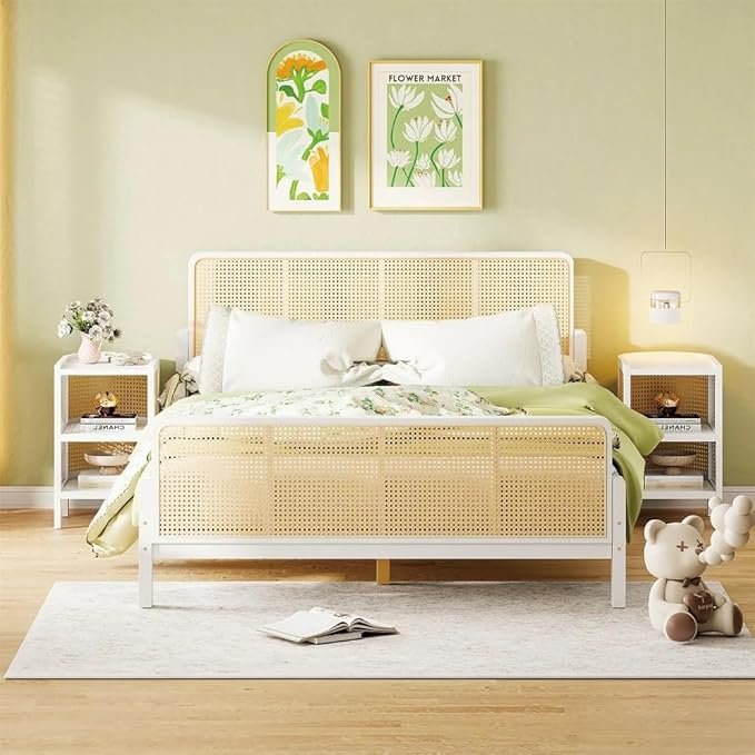 King size Rattan Bed in White